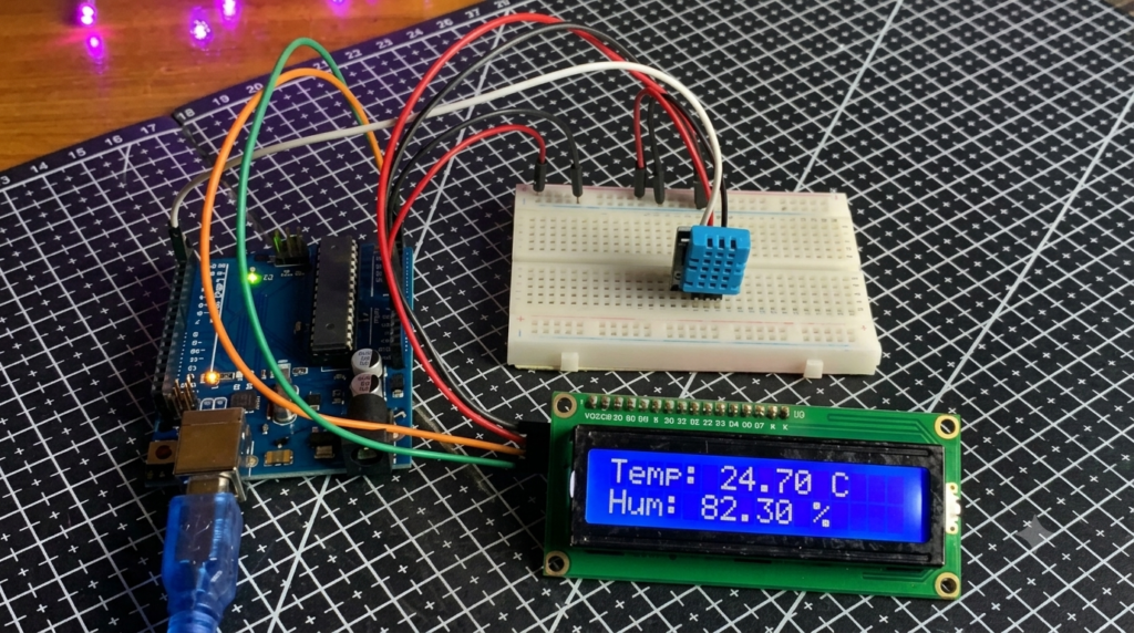 Arduino Temperature Monitor with DHT11 and Serial Plotter